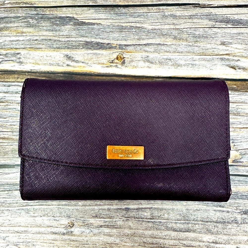 KATE SPADE New York Saffiano Burgundy Trifold Phone Wallet Clutch EUC - Picture 1 of 16